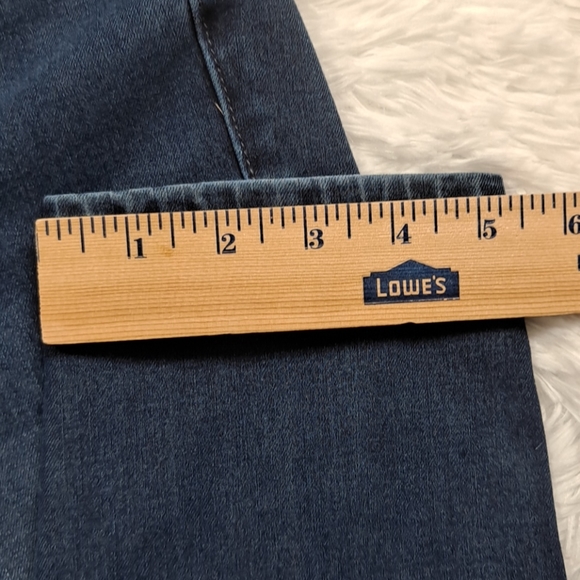 Gently Worn! LANE BRYANT Mid Rise Skinny 16 - Picture 2 of 6